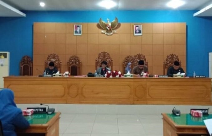 1-3-696x474