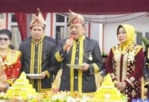 Sonti Bakara Memberikan Pesan Pada Acara Penutupan HUT Kota Arga Makmur ke-47
