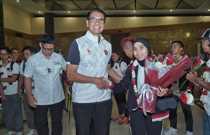 8257Kemenpora-Sambut-Baik-Atlet-Panjat-Tebing-Indonesia-Siap-Bersaing-di-Olimpiade-2024-Paris
