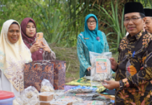 Kampung Zakat Juru Seberang Belitung Kembangkan Bisnis Ikan Abon hingga Batik Motif Kijang