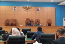 Bentuk Panitia Kerja, DPRD BU Gelar Rapat Paripurna