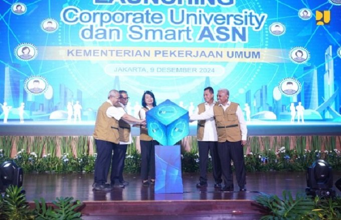 dukung-pengembangan-sdm-kementerian-pu-luncurkan-corporate-university-dan-smart-asn-71bb7f93-80f7-4238-b44d-3d1dc4b35237