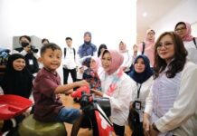 DWP Kemensos Salurkan Bantuan di Sentra Handayani, Perkuat Kepedulian Sosial