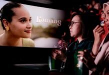 Hadir di Gala Premier Film Komang, Wamenekraf Dukung Sineas Terus Berkarya