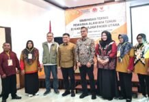 Kemenperin-Dekranas Bimbing IKM Tenun Gunakan Pewarna Alam