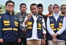 Penuhi Janji, Menteri Bahlil Tambah Kuota Minyak Tanah untuk Maluku