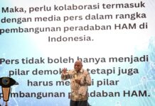 Menteri HAM Mendesak Polri Segera Usut Kasus Penyiraman Air Keras Aktivis KontraS