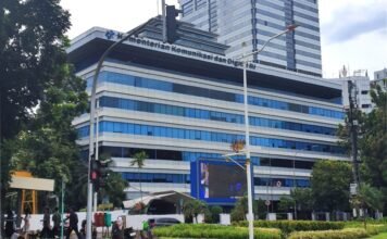 Kemkomdigi Buka Konsultasi Publik Evaluasi Aturan Jaringan dan Jasa Telekomunikasi